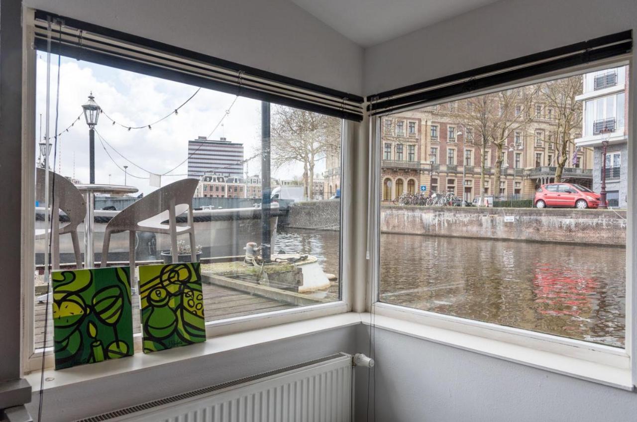 Houseboat Next To Amstel Bed and Breakfast Amsterdam Exteriör bild